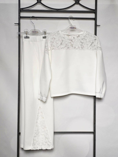 Komplet Eliza Bambarillo krémový s krajkou pro dívky