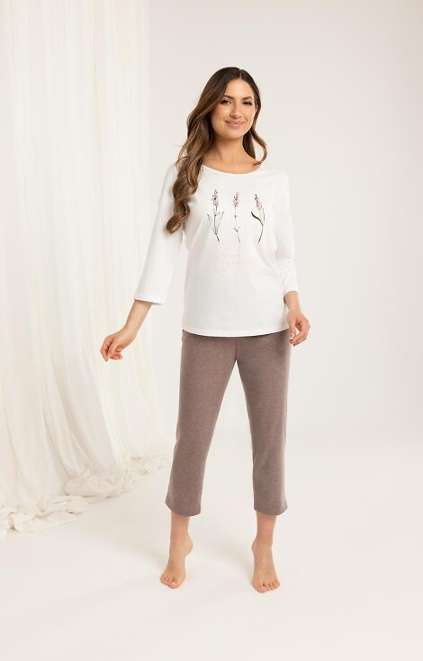 Pyžamo 703 Regina bavlna ecru - dámské, 3/4 rukávy, 7/8 kalhoty, květinový potisk